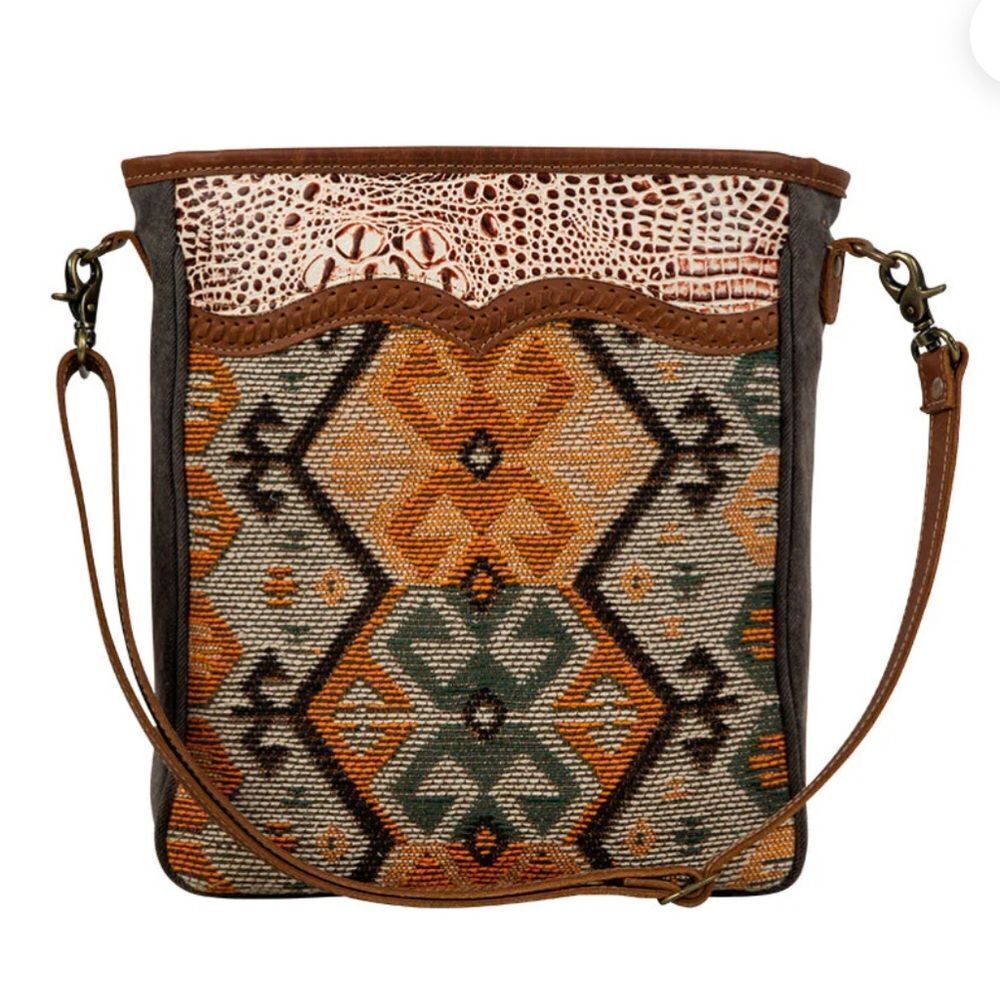 Seneca Falls Shoulder Bag - Picture 6 of 11
